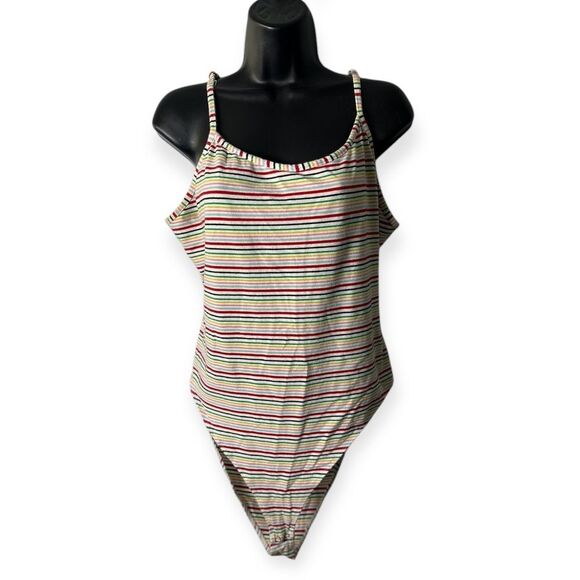 Plus Size Bodysuit Women’s Size 3X Rainbow Open Bow Back Top - Picture 2 of 9